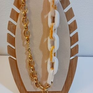 Trendy long chain necklace gold with white square links